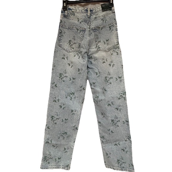 Target Wild Fable 90's Relaxed‎ Straight Jeans Size 00 Flowers New Denim NWT - Picture 3 of 11